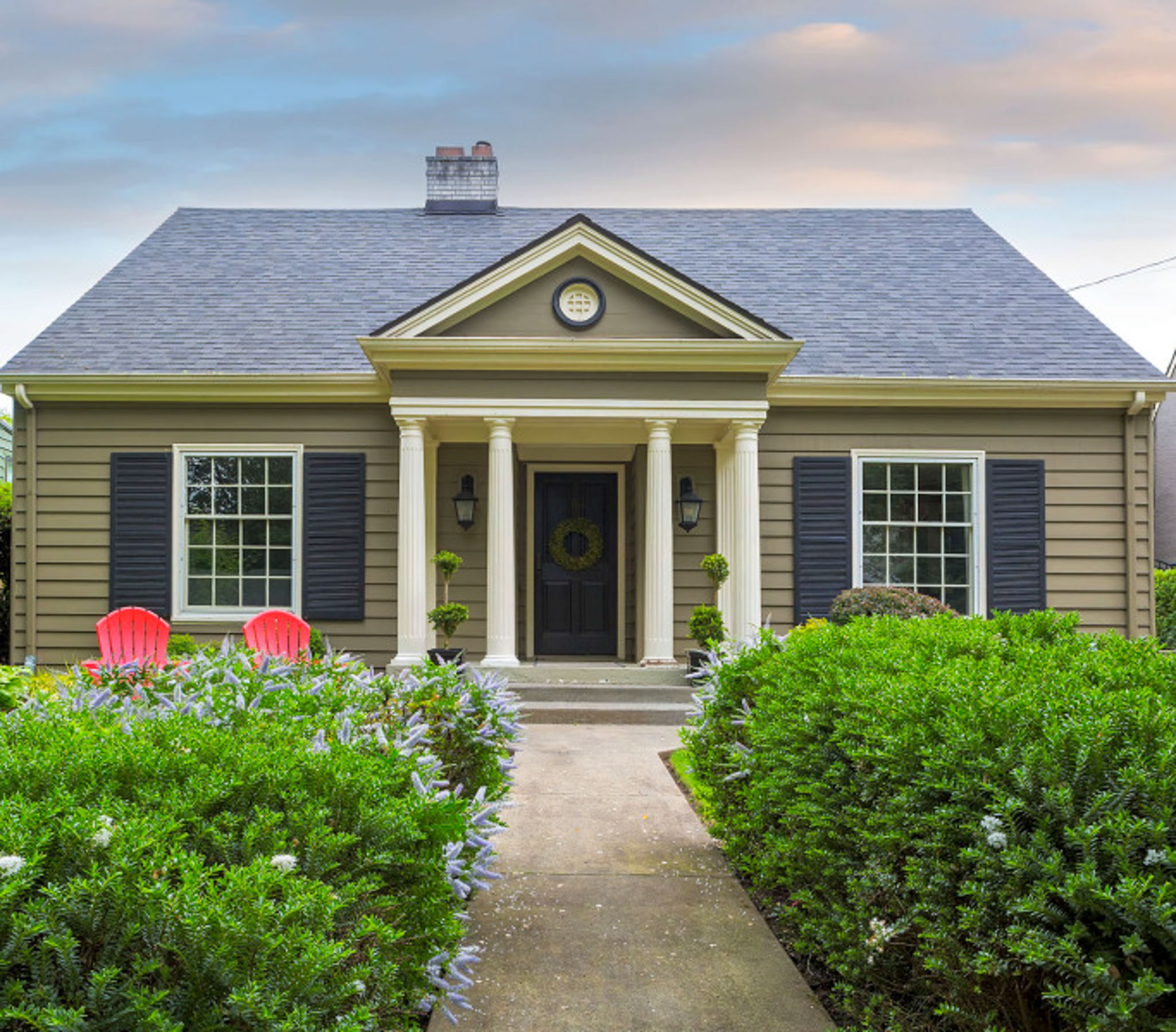 finished residential asphalt shingle roof